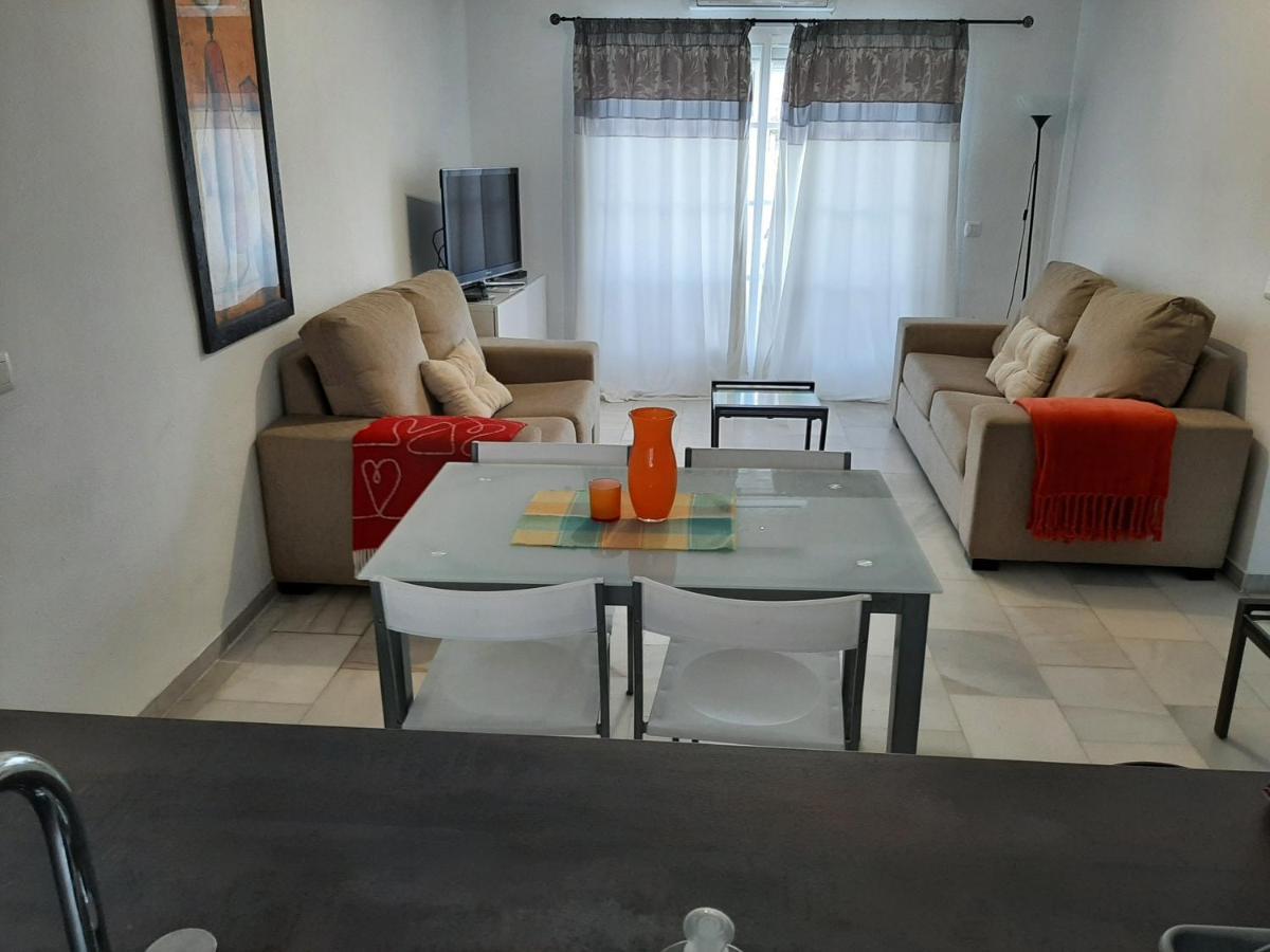 Puerto De La Duquesa Beach Apartment Castillo de Sabinillas Exterior photo